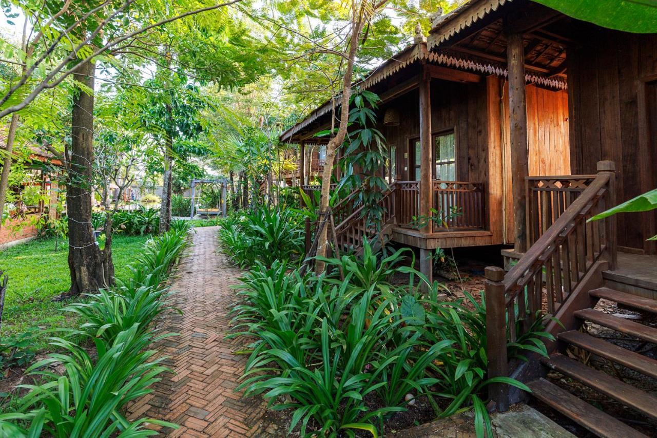 Dontrei Villa Angkor Siem Reap Eksteriør bilde